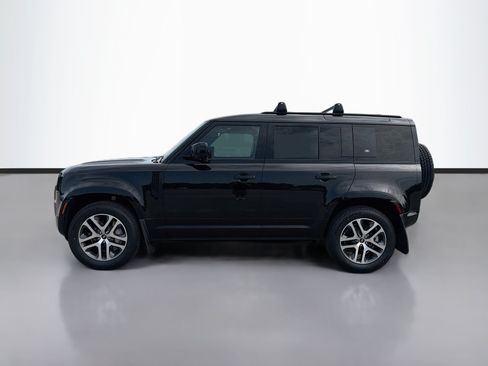 Used 2023 Land Rover Defender 110 X-Dynamic SE AWD/4WD image 2