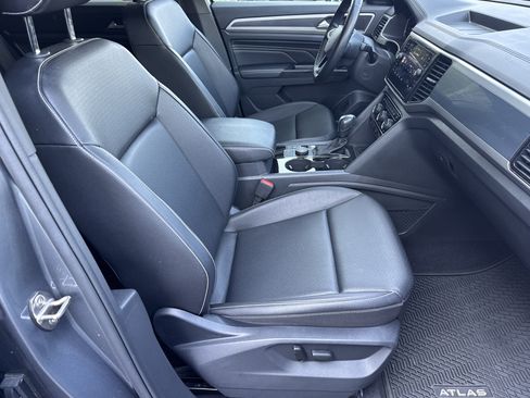Used 2020 Volkswagen Atlas Cross Sport SEL AWD/4WD image 14
