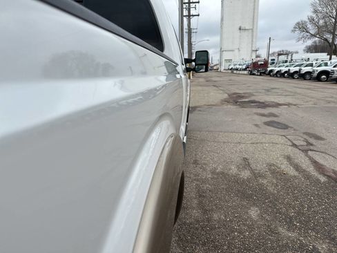 Used 2013 Ford F350 Lariat image 25