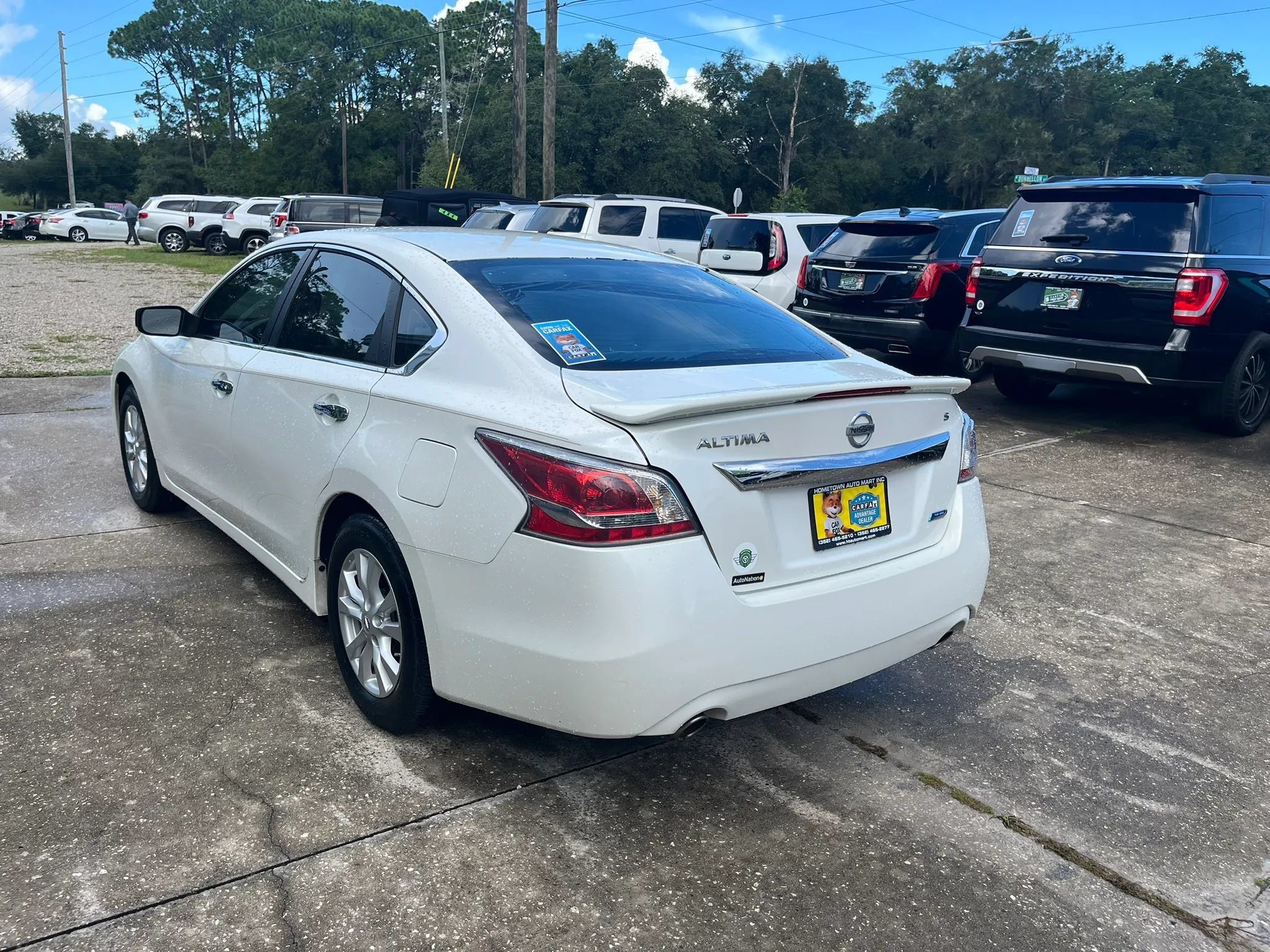 Used 2014 Nissan Altima 2.5 S w/ Sport Value Package FWD image 5