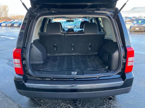 Used 2014 Jeep Patriot Limited w/ Premium Sound Group image 21