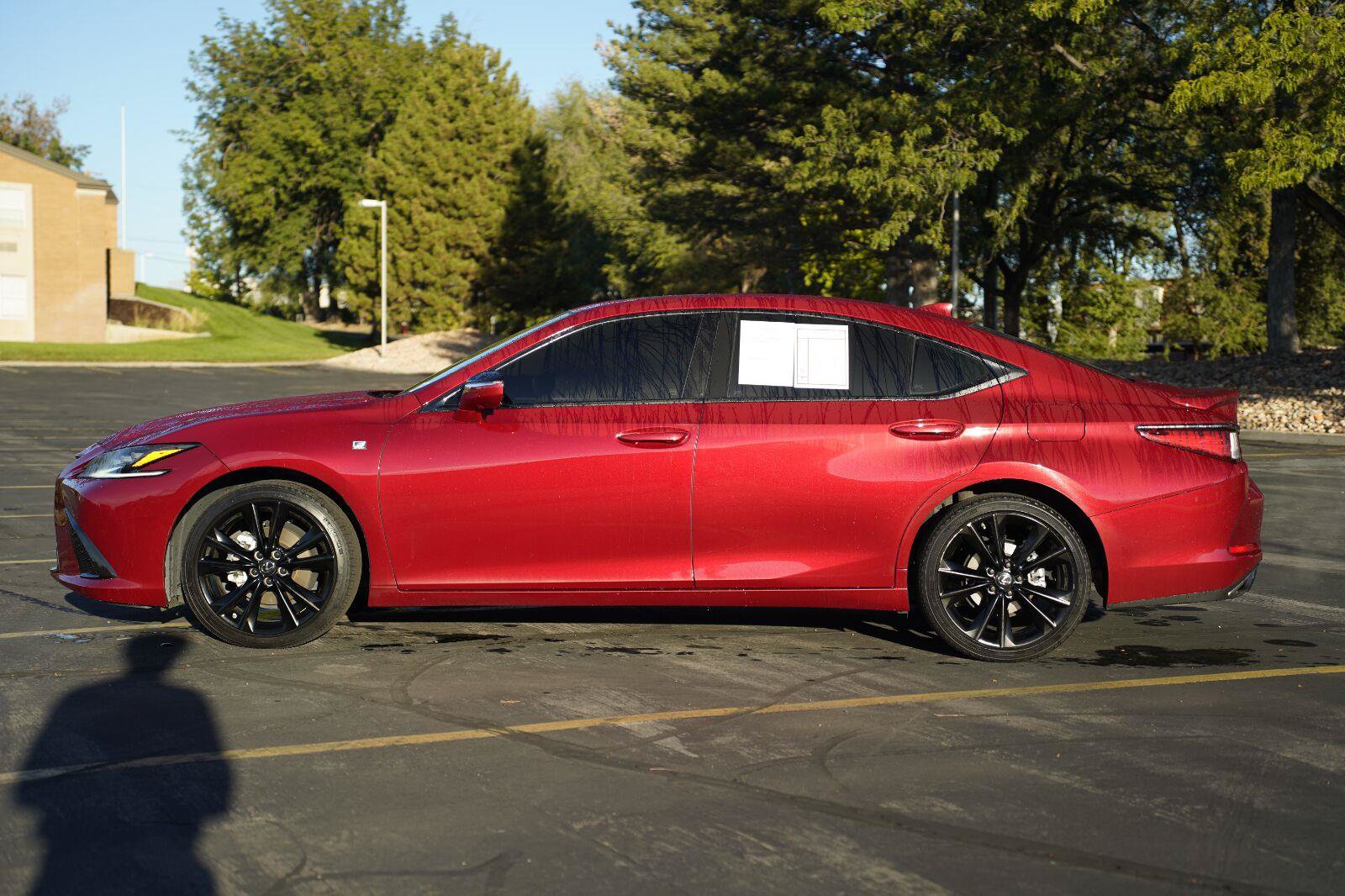 Used 2025 Lexus ES 350 F Sport FWD image 2