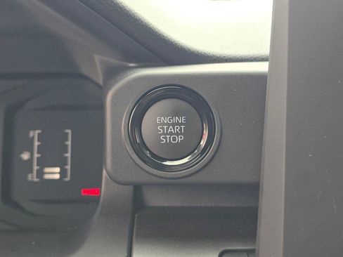 Certified 2026 Toyota Tacoma SR5 RWD image 33
