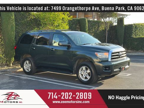 Used 2008 Toyota Sequoia SR5 RWD image 4