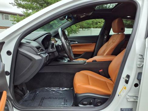 Used 2022 Cadillac CT4 Premium Luxury RWD image 24