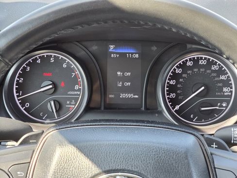 Used 2024 Toyota Camry SE FWD image 17