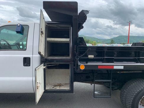 Used 2012 Ford F450 XL w/ PWR Equipment Group image 20