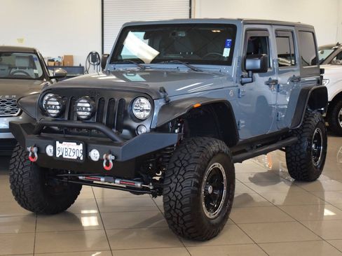 Used 2014 Jeep Wrangler Unlimited Sport w/ Quick Order Package 24S AWD/4WD image 8