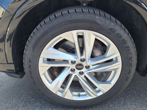 Used 2024 Audi Q7 3.0T Premium Plus image 34