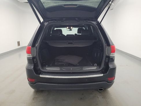 Used 2017 Jeep Grand Cherokee Limited w/ Luxury Group II RWD image 29