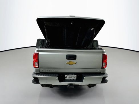 Used 2017 Chevrolet Silverado 1500 LTZ Z71 w/ LTZ Plus Package AWD/4WD image 22