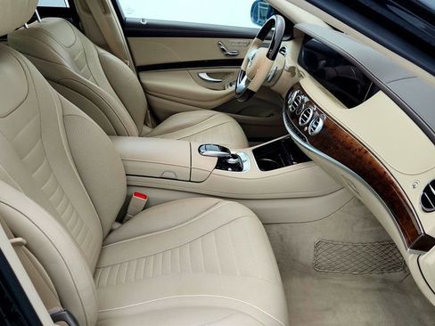 Used 2020 Mercedes-Benz S 560 S 560 4MATIC Sedan w/ Premium image 24