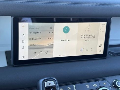 Used 2023 Land Rover Defender 90 S image 21