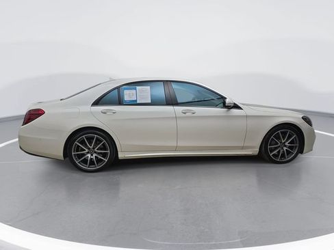 Used 2018 Mercedes-Benz S 560 Sedan image 5