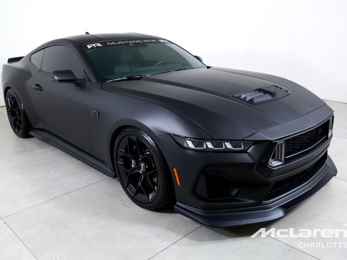 Used 2025 Ford Mustang GT Premium w/ GT Performance Package RWD image 3