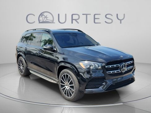 Certified 2023 Mercedes-Benz GLS 580 4MATIC image 4