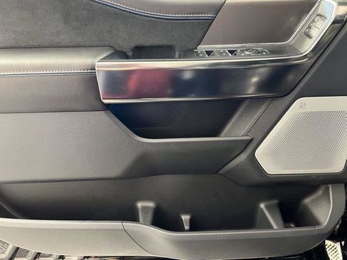 Used 2025 Ford F150 Platinum w/ Equipment Group 702A High image 9