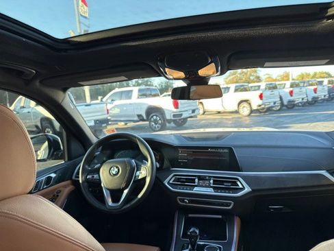 Used 2022 BMW X5 sDrive40i w/ Premium Package image 17