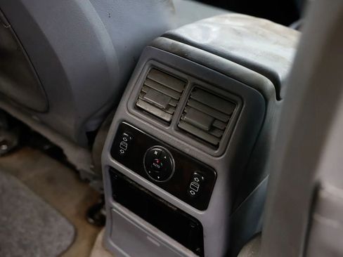 Used 2005 Mercedes-Benz ML 350 4MATIC image 39