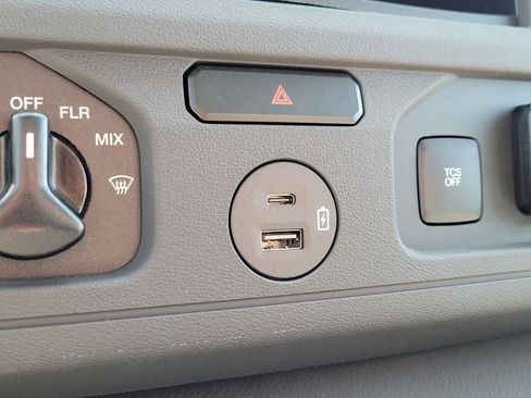 New 2025 Ford E-450 and Econoline 450 Super Duty w/ Power Equipment Group image 23