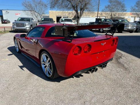 Used 2005 Chevrolet Corvette Coupe w/ Preferred Equipment Group image 5