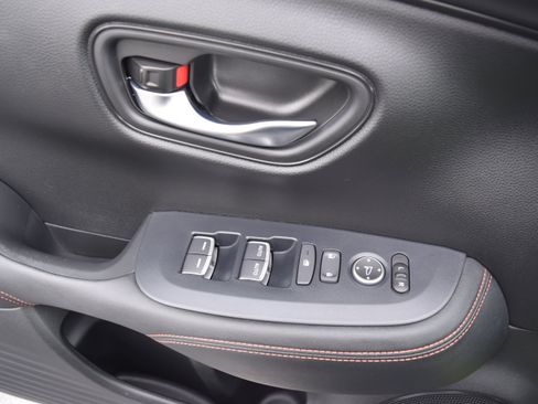 Certified 2024 Honda HR-V Sport image 13