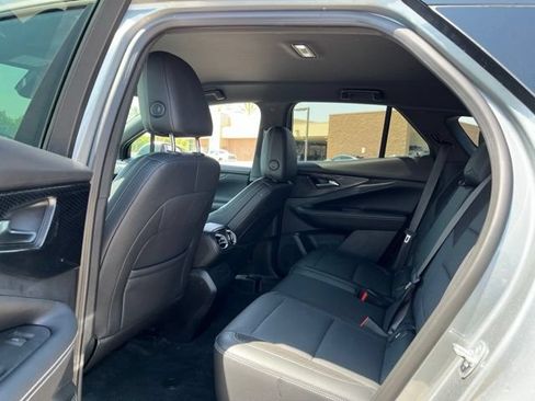 Used 2024 Chevrolet Blazer EV LT AWD/4WD image 10