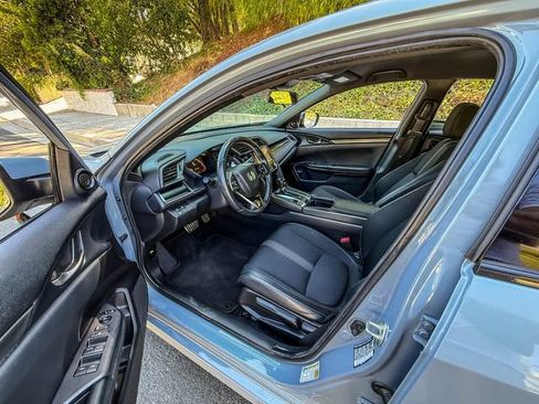 Used 2021 Honda Civic Sport image 5