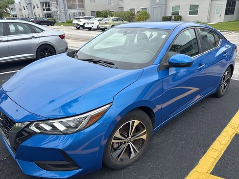 Certified 2021 Nissan Sentra SV image 2