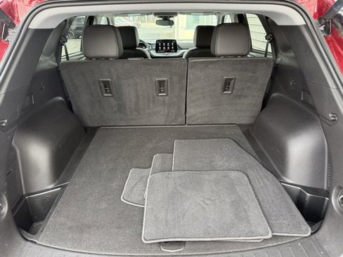 Used 2023 Chevrolet Blazer LT image 13