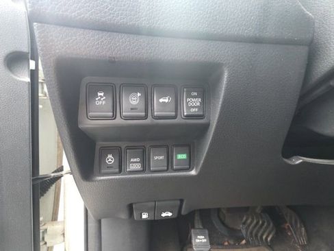 Certified 2017 Nissan Rogue SV AWD/4WD image 22