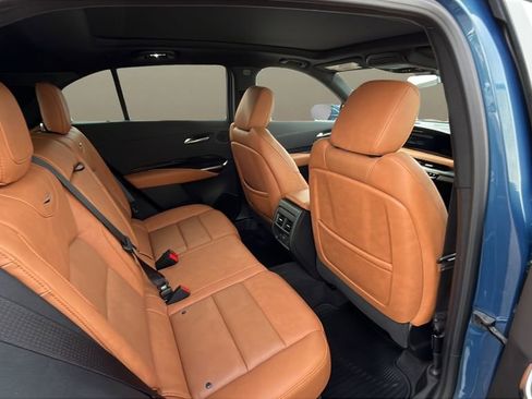 Certified 2024 Cadillac XT4 Premium Luxury image 15