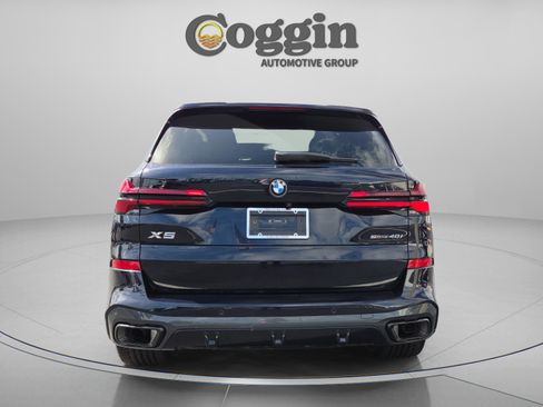 Certified 2025 BMW X5 sDrive40i w/ Executive Package image 4