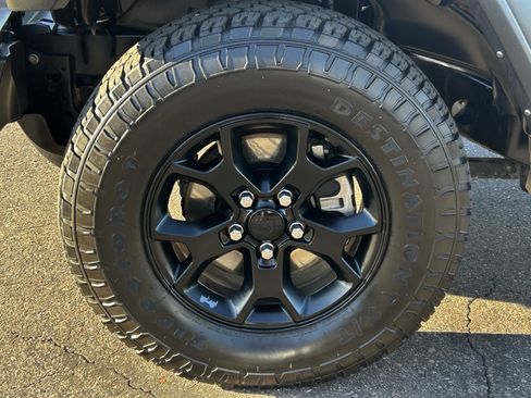 Certified 2022 Jeep Wrangler Unlimited Sport image 8