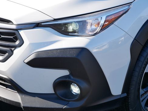 Used 2024 Subaru Crosstrek 2.0i Premium image 10