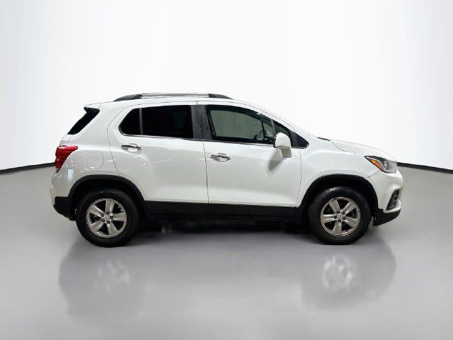 Used 2019 Chevrolet Trax LT w/ LT Convenience Package AWD/4WD image 6