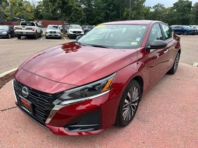 Used 2025 Nissan Altima 2.5 SV