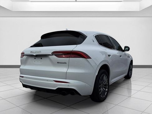 Used 2023 Maserati Grecale GT AWD/4WD image 5