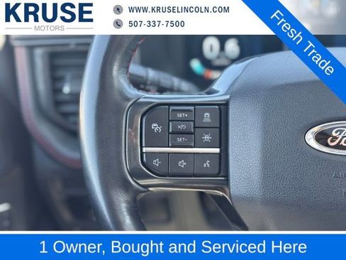 Used 2022 Ford Expedition Max Limited AWD/4WD image 9