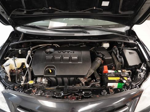 Used 2013 Toyota Corolla LE image 20