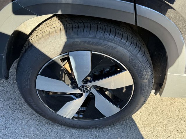 New 2026 Volkswagen Taos S AWD/4WD image 8