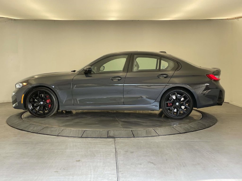 Used 2026 BMW 330i xDrive Sedan w/ M Sport Package AWD/4WD image 2