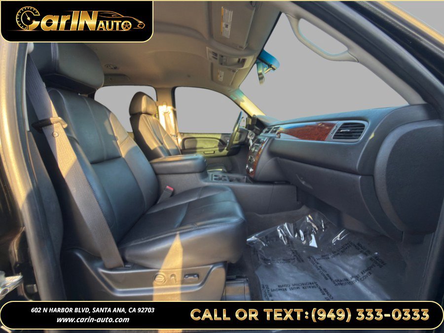 Used 2009 Chevrolet Tahoe LT w/ Luxury Package AWD/4WD image 28