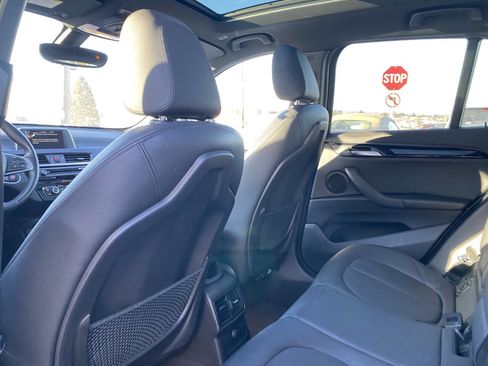 Used 2017 BMW X1 xDrive28i image 14