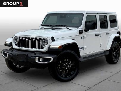 Used 2025 Jeep Wrangler Sahara