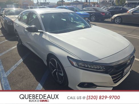 Used 2022 Honda Accord Sport image 3