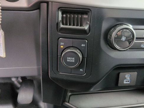 Used 2023 Ford F150 XL w/ XL Chrome Appearance Package AWD/4WD image 21