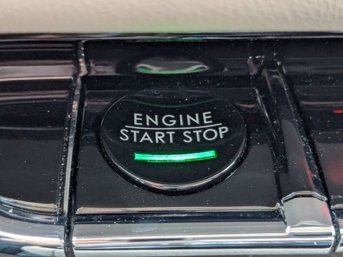 Certified 2023 Lincoln Nautilus Reserve w/ Equipment Group 201A image 32