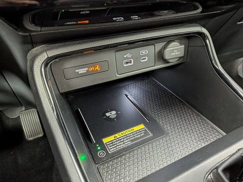 Used 2024 Honda CR-V EX-L image 10