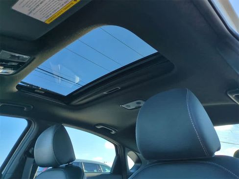 Used 2024 Kia Forte GT-Line w/ GT-Line Premium Package image 11